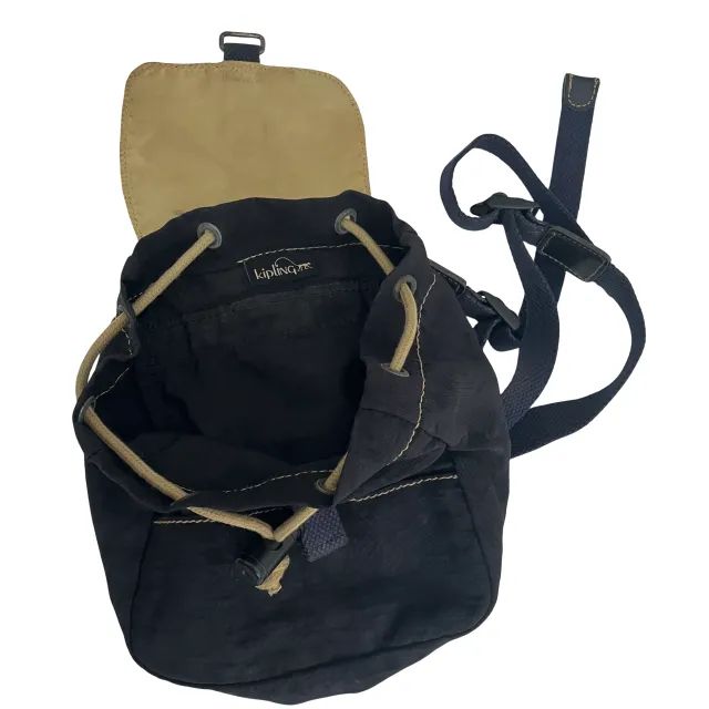 Bolsa Mochila Kipling Preta Pequena - Foto 4