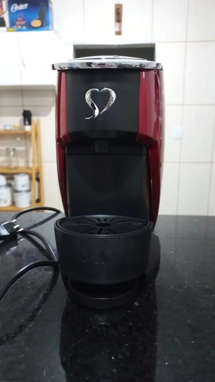Cafeteira Expresso Touch Vermelha 110V Três Corações