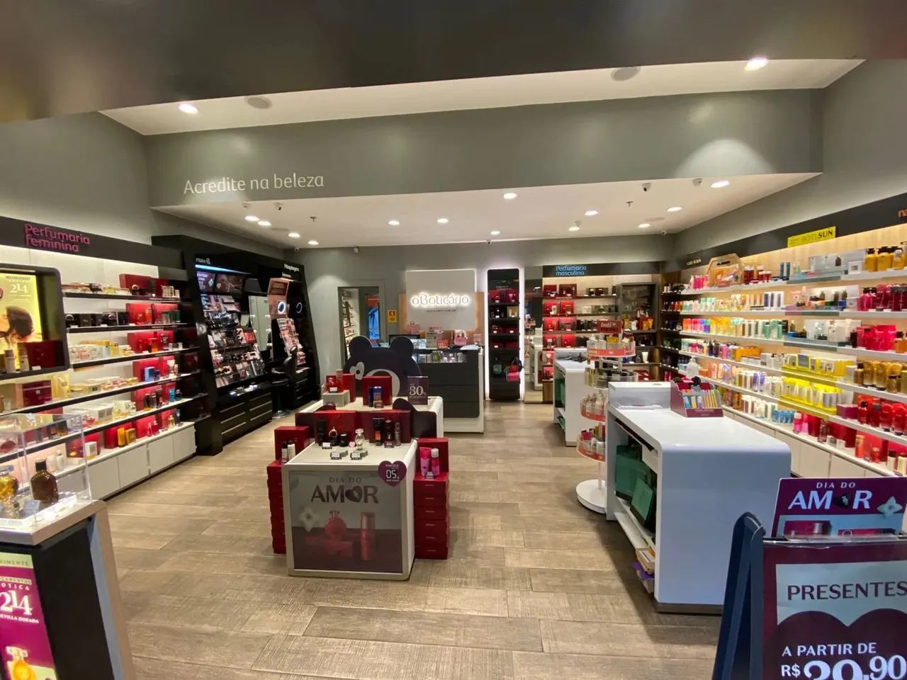 Passo o Ponto de loja do oBoticário e as instalações, no Santa Maria Shopping