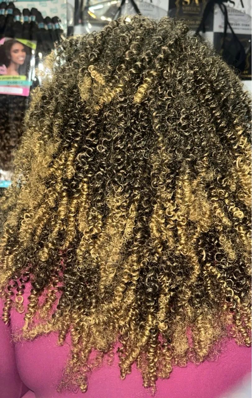WIG Cabelo Cacheado 300g FIBRA  - Foto 5