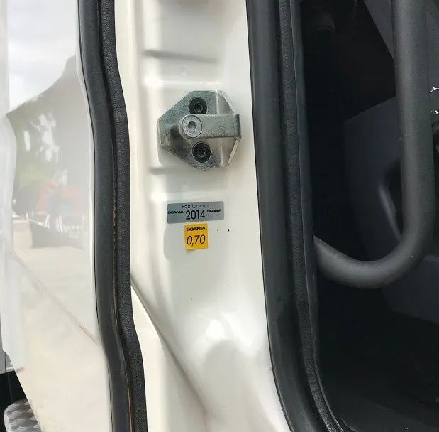 Scania P310 Baú  2015 - Foto 5