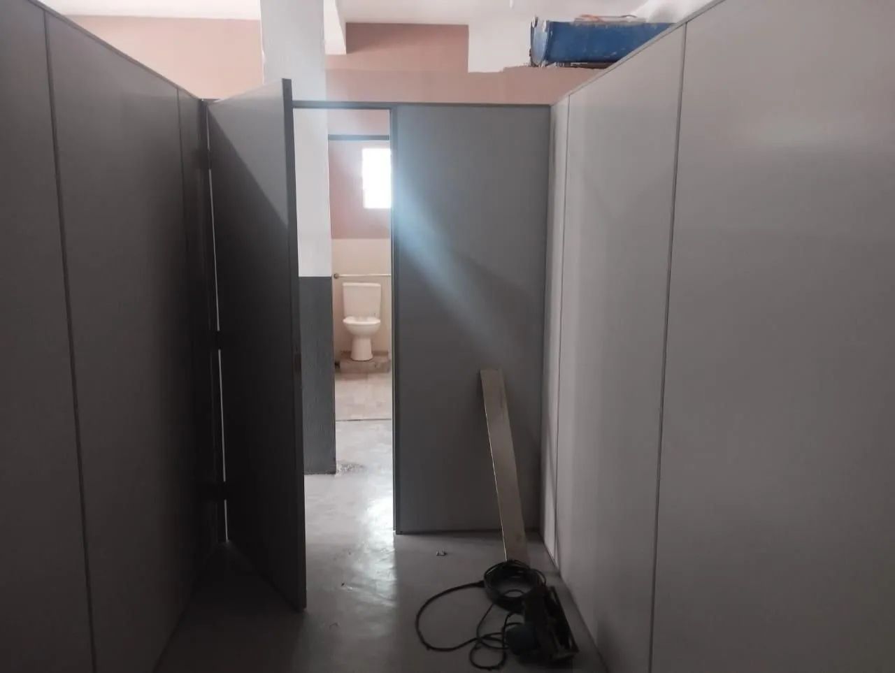 DIVISÓRIAS USADAS PARA PINTURA  - Foto 2