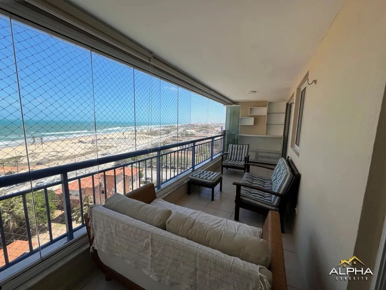 LINDO APARTAMENTO VISTA MAR COM 2 QUARTOS  MOBILIADO