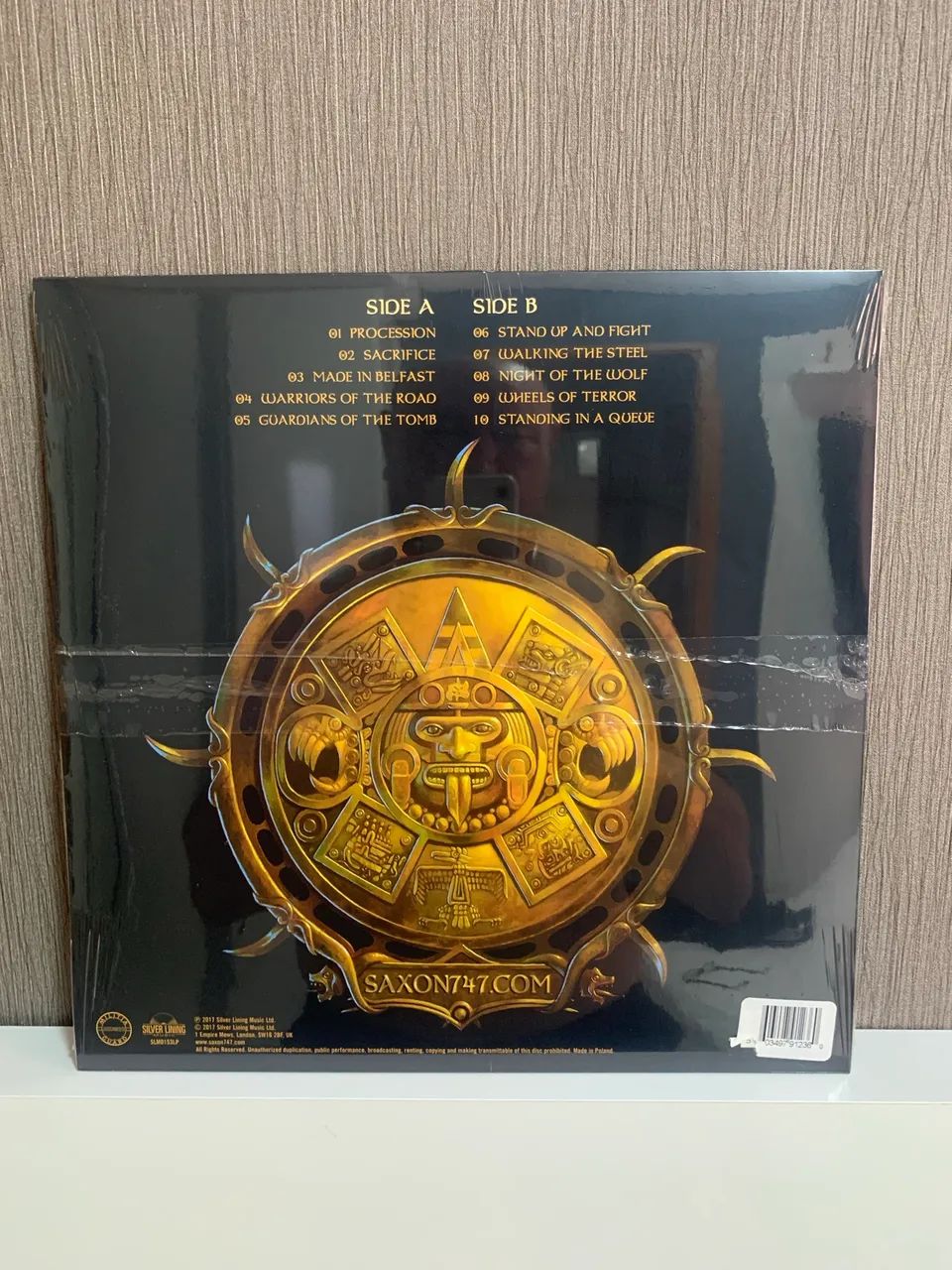 LP Saxon - Sacrifice (Importado/Lacrado) - Frete grátis  - Foto 3