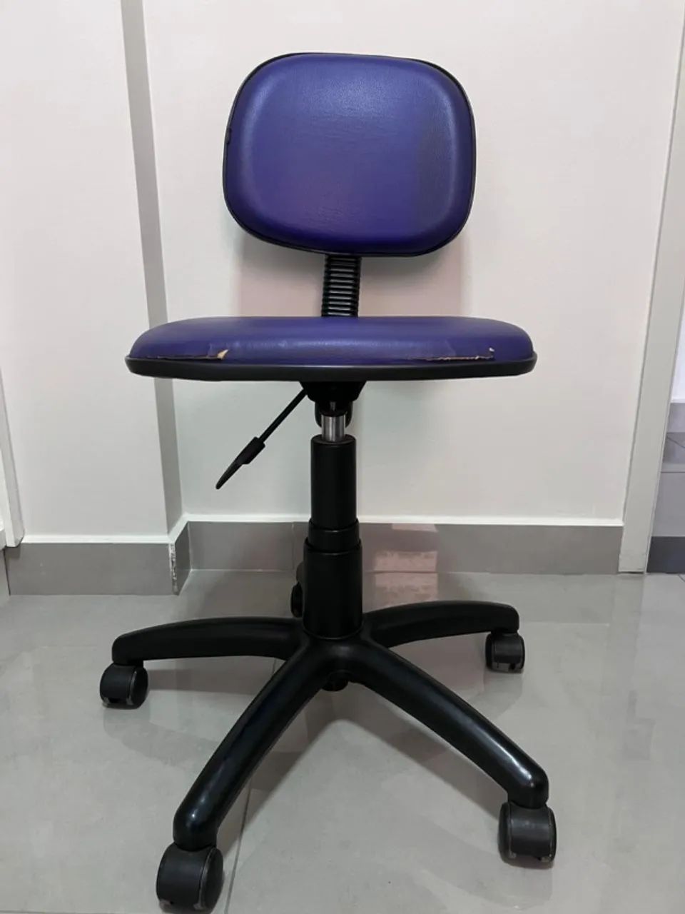Cadeira com base Giratória - Foto 2
