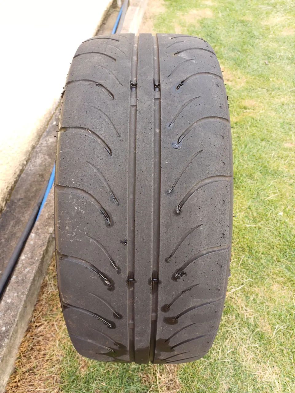 Vendo rodas Advan 17" com pneus Semi Slick - Foto 3