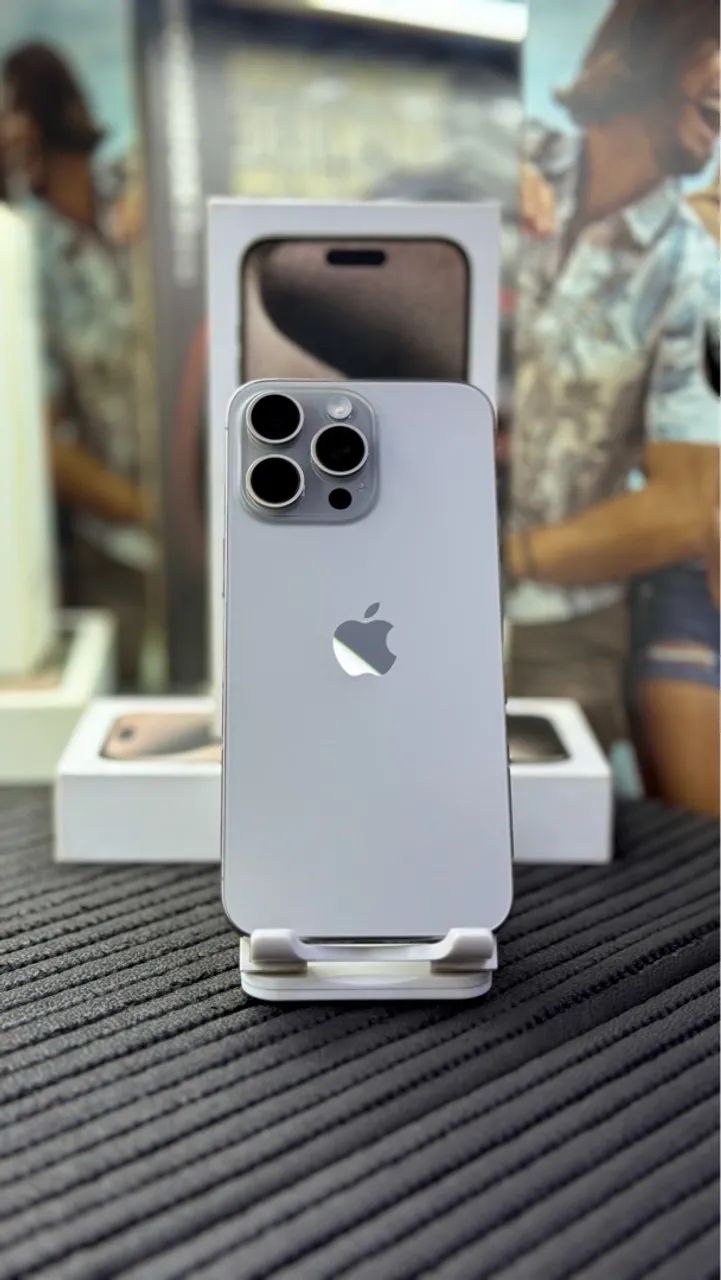 iPhone 15 Pro Max 256Gb - Seminovo - Celulares e Smartphones