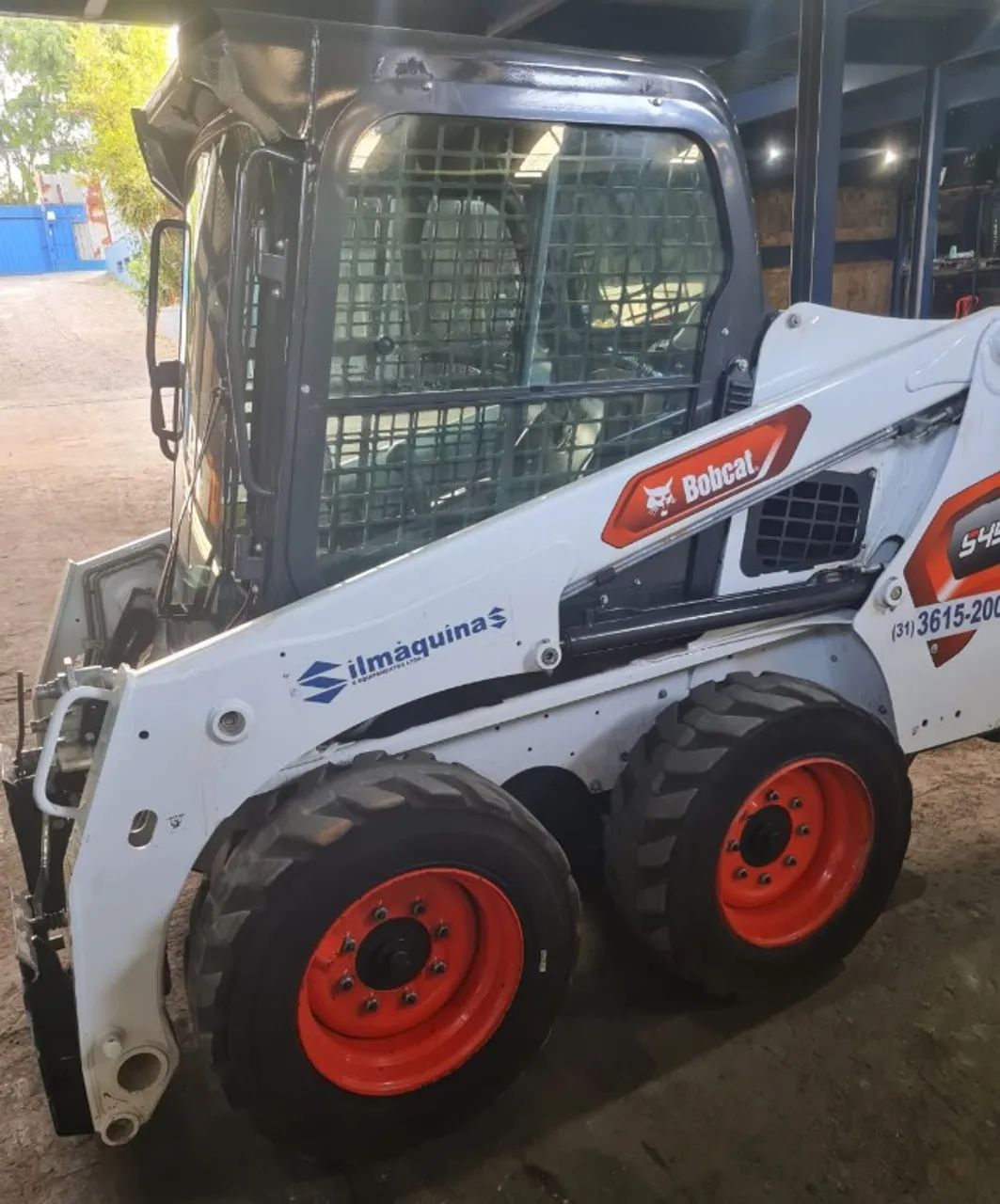 Minicarregadeira Bobcat S450 Ano 2024 Com 304hrs C Ar Cond - Foto 5
