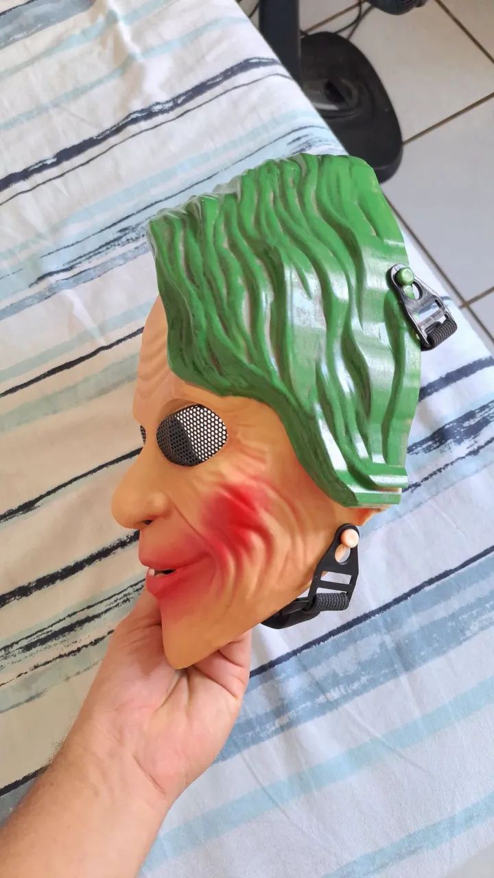 Máscara Coringa resina - Colecionador - Foto 2
