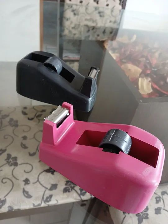 Dispensador de Fita Adesiva - Novo e em Cores!