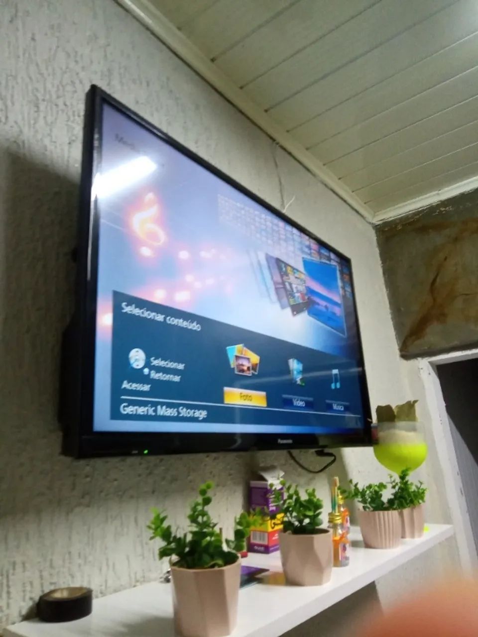 Vendo ou troco  por vídeo game tv 32 polegadas com suporte  - Foto 2