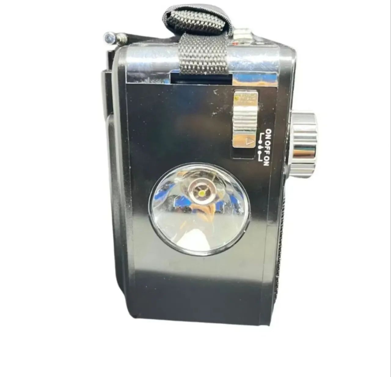 Rádio portátil AM/FM com antena analógica, entradas USB, micro SD e auxiliar  - Foto 3
