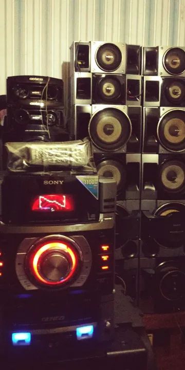Torre de 12 caixas 12, Sony  MHC GTR 8 MP3 Player e USB - bluetooth!Leiaaaaa - Foto 3