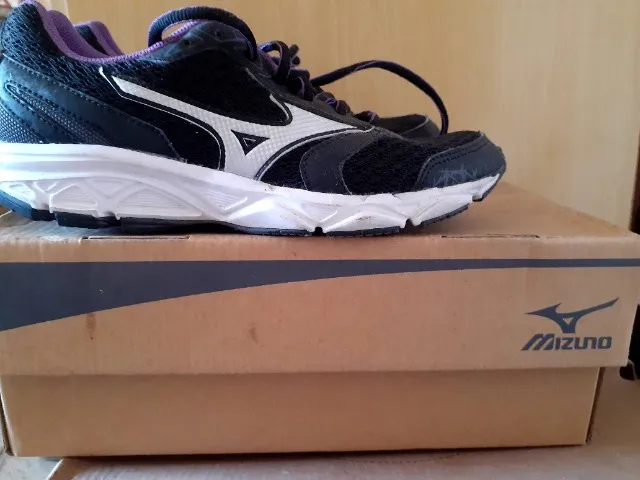 Tenis Mizuno feminino