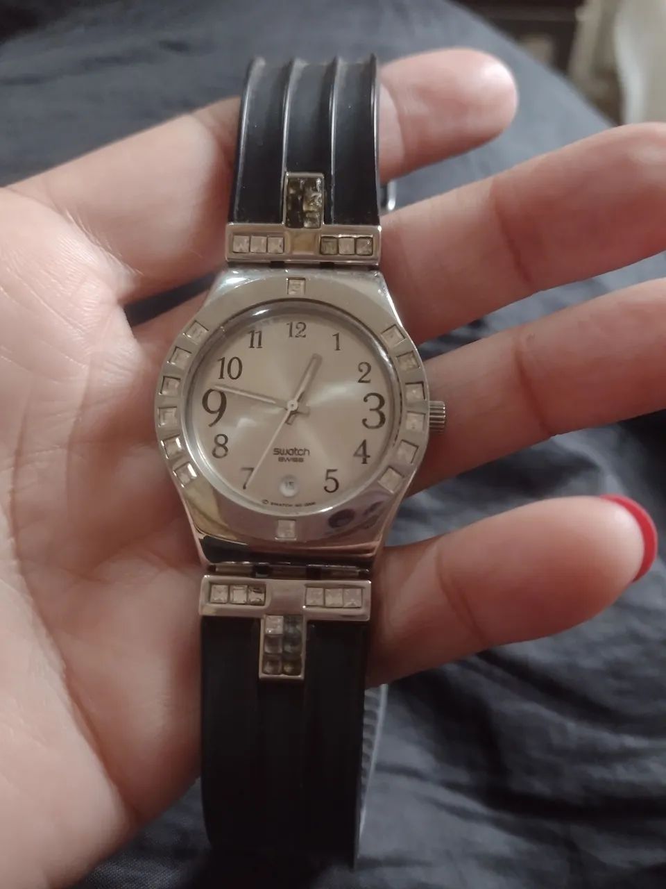 Promoção para retirar hoje lindíssimo relógio suíço feminino Swatch Irony  - Foto 5