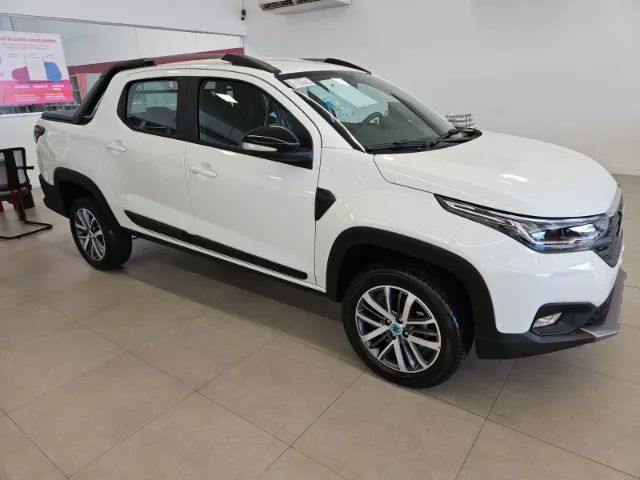 Fiat Strada Volcano 1.3 Flex 8V CD 2026 - Foto 2