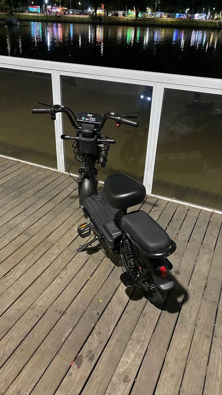 Scooter elétrico Motinha elétrica bicicleta com plástico 0km nova  - Foto 5