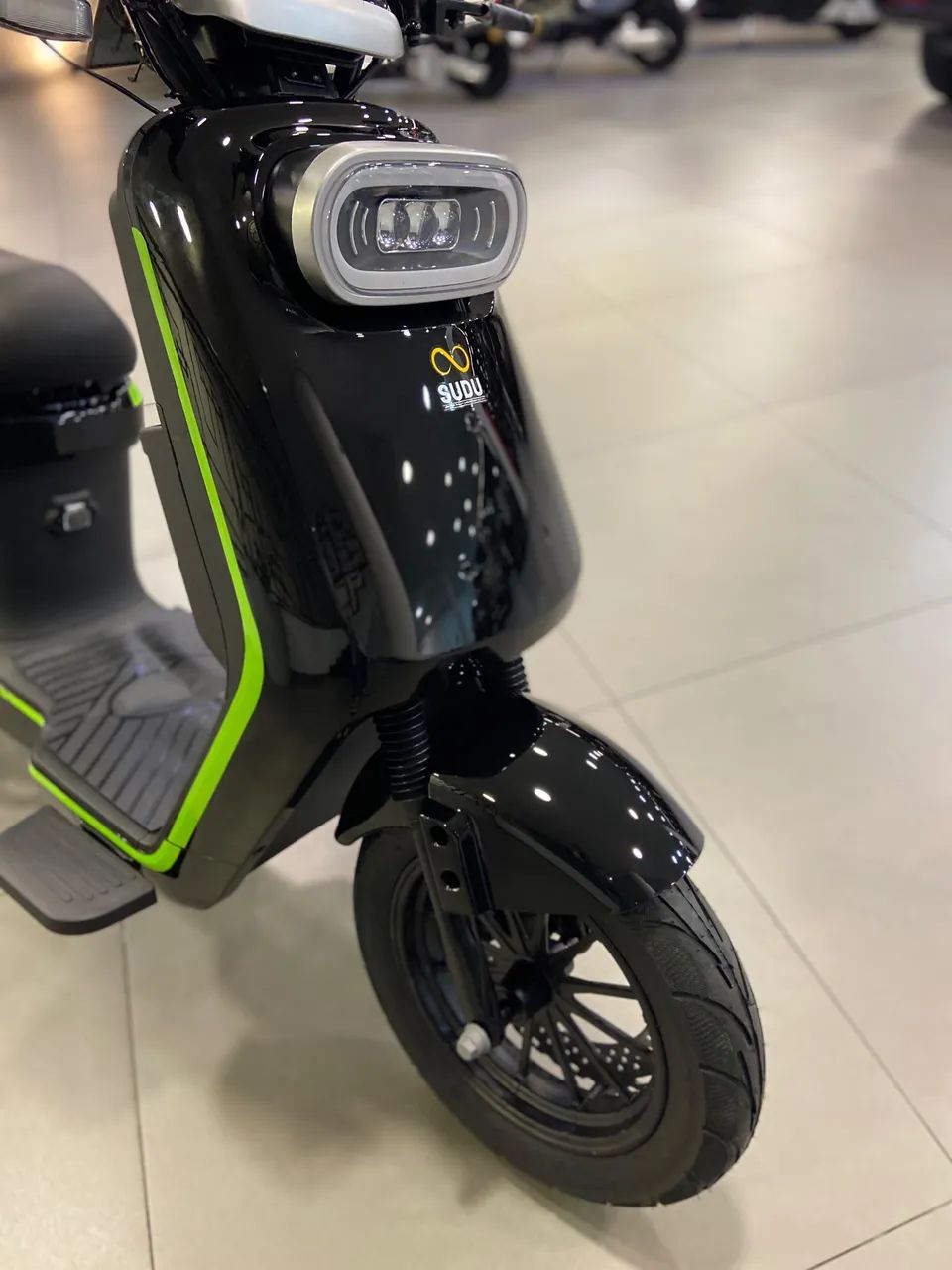 Scooter eletrica A4 sudu  - Foto 3
