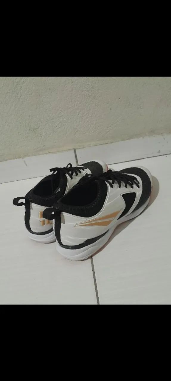 Tênis de futsal, penalty max 1000, no tamanho 40.