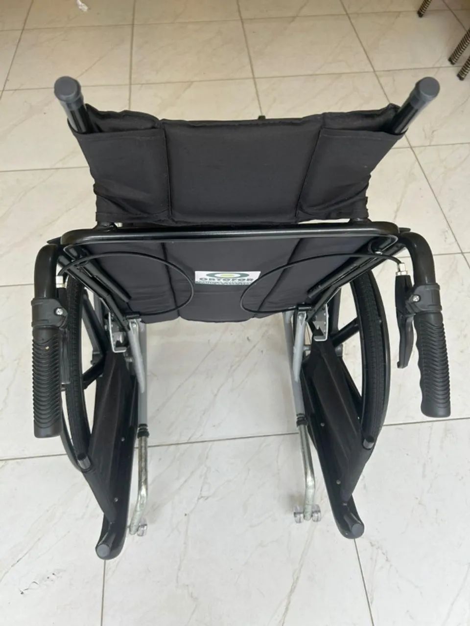 cadeira de rodas - Foto 2