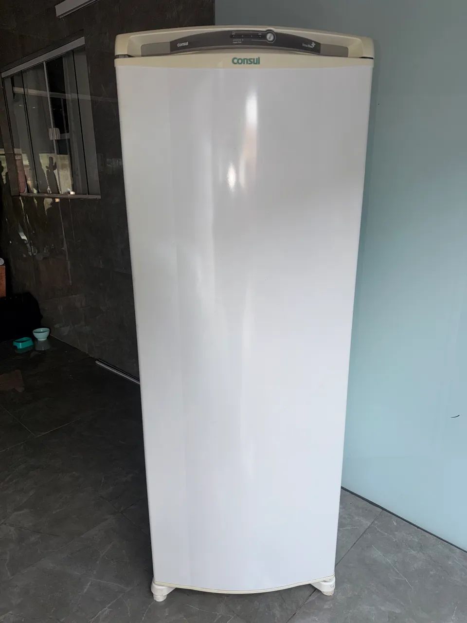 Geladeira Consul Fros Fre semi nova 110v