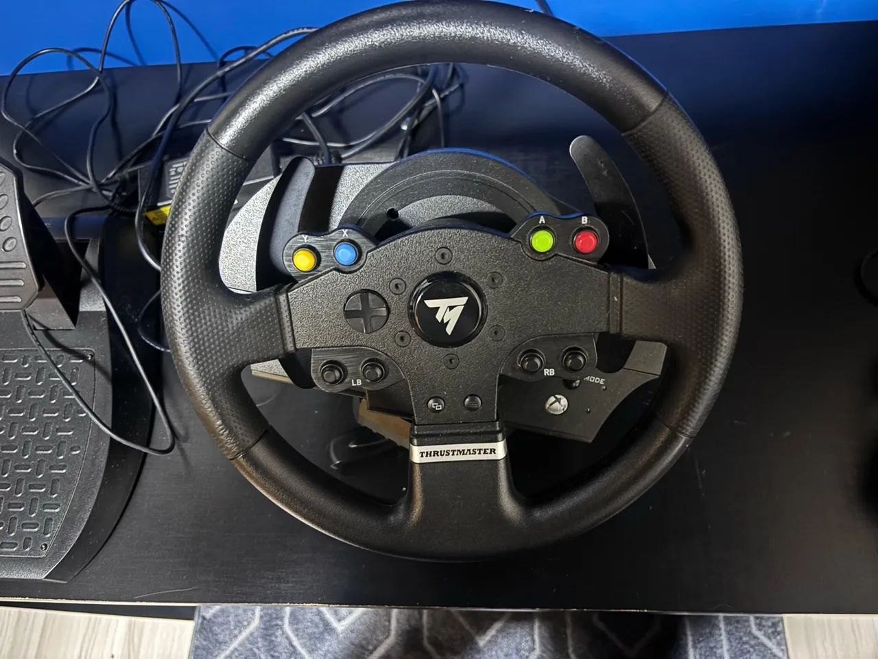 Volante para Pc e Xbox thrustmaster TMX