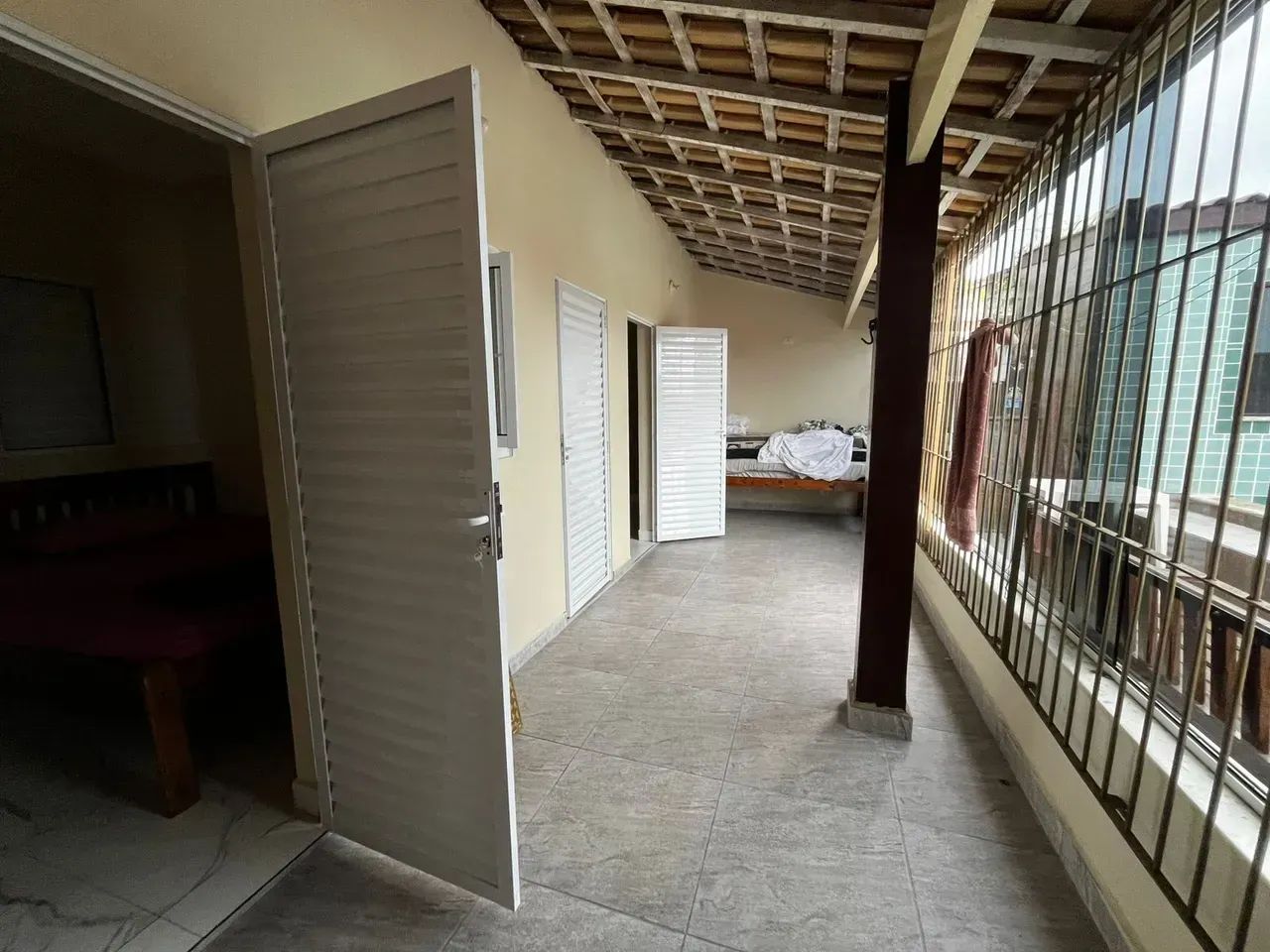 Casa com piscina hidromassagem com 3 quartos em Peruíbe - SP - Foto 3