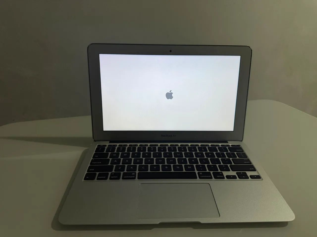 Mecbook aí para retirada de peças todas prestam!!!