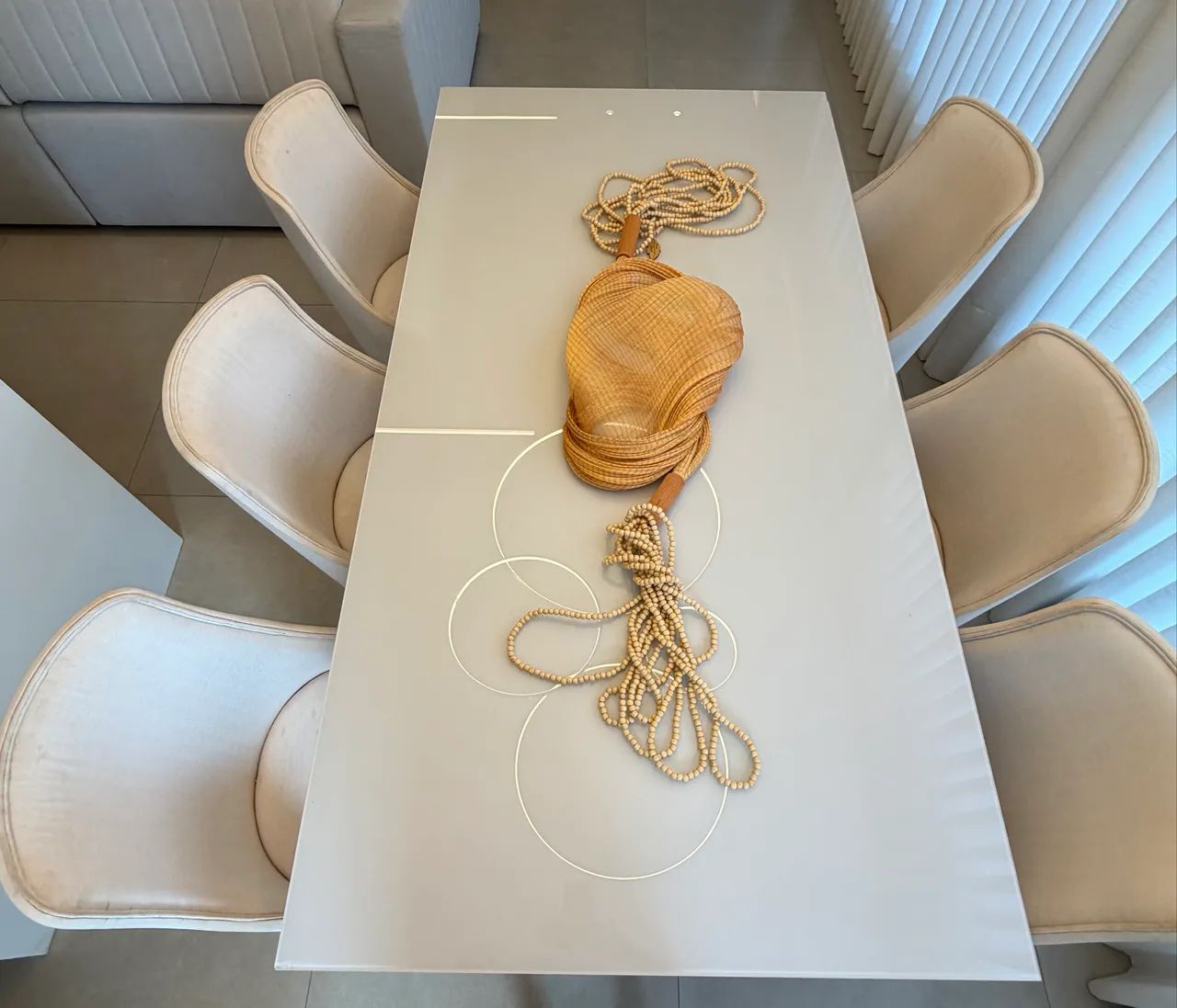 Mesa retangular Med 2mX1m, MDF/Vidro, com 6cadeiras de estofado  - Foto 5