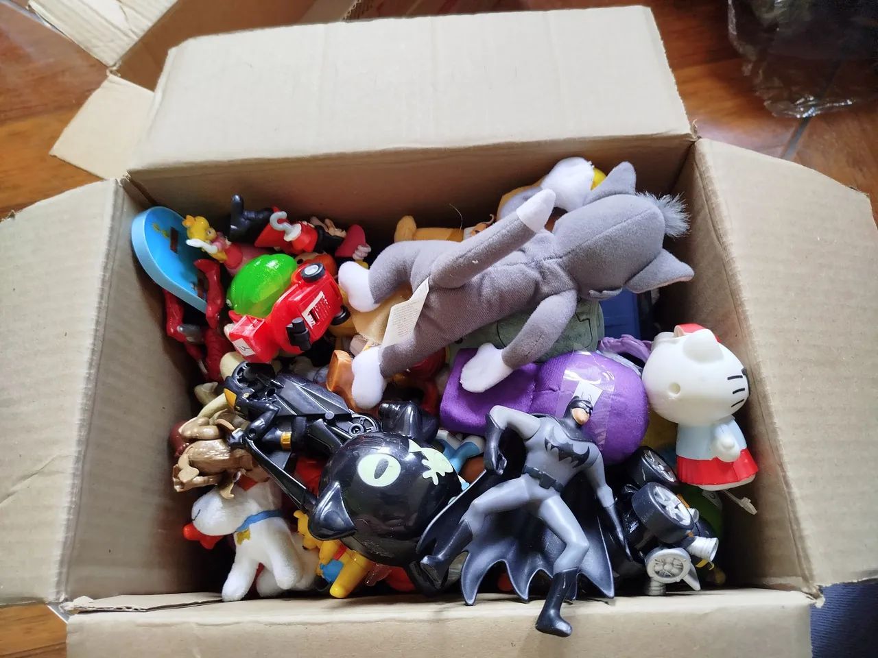 Caixa de brinquedos 