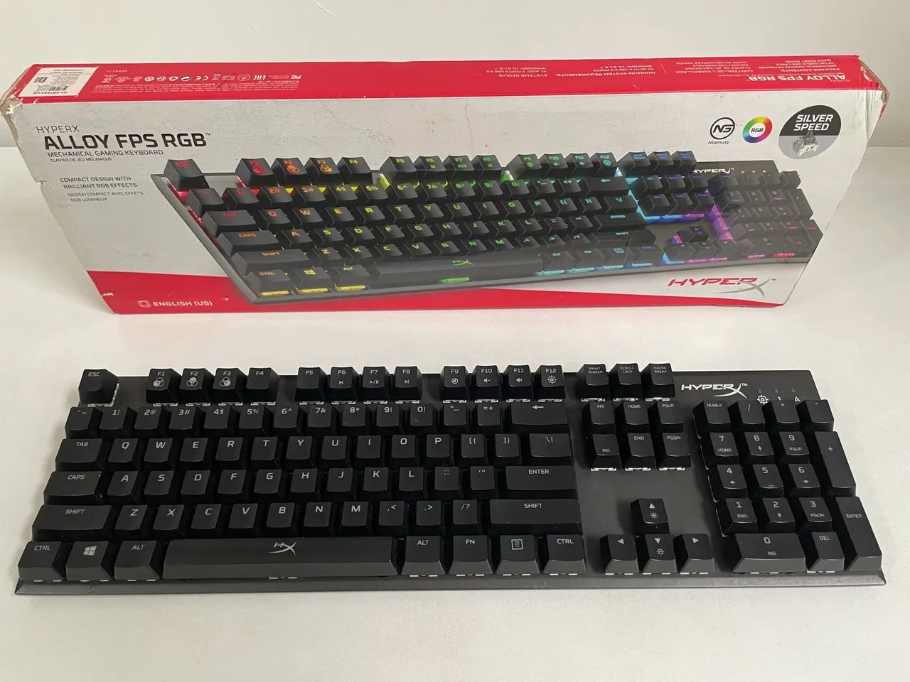 Teclado Gamer HyperX Alloy FPS RGB Mecânico - Foto 2