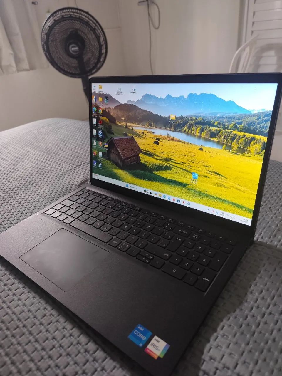 Notebook Dell Inspirion 15 3520