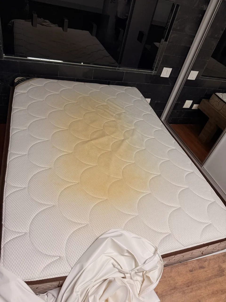 Cama Ortobom + box mdf - Foto 5