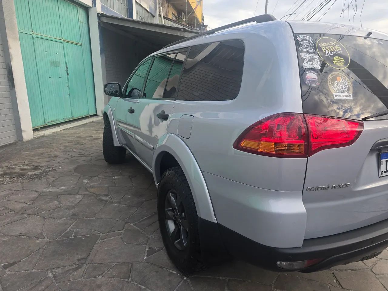 Mitsubishi Pajero Pajero DAKAR 3.2 4x4 T.I. Dies. 5p Mec. 2015