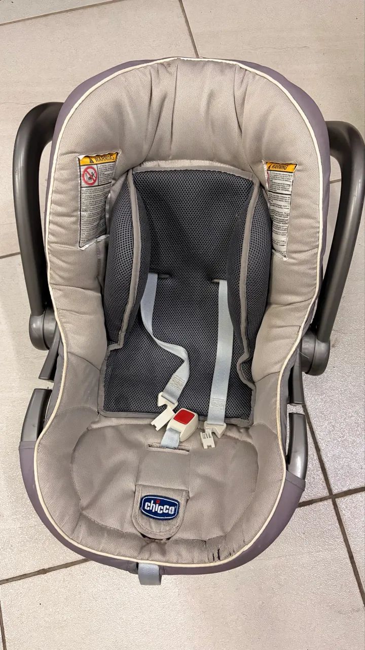 Bebê conforto com almofada redutora 