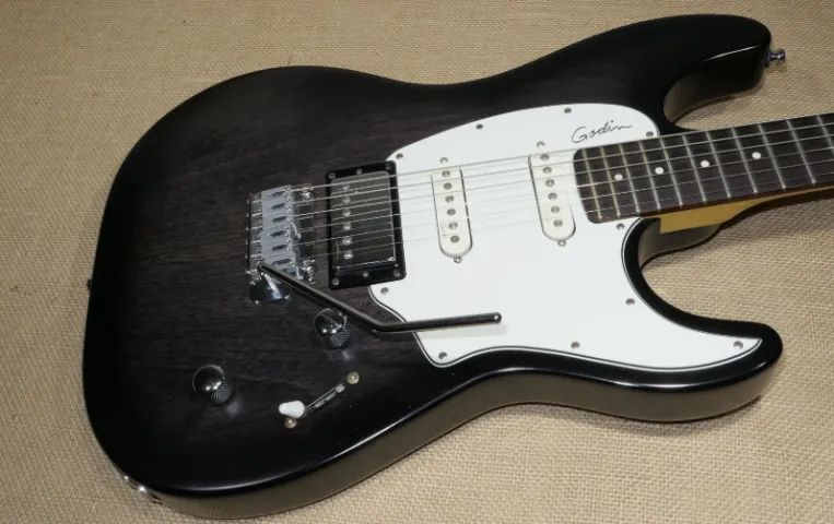 Guitarra Godin Session Americana SEMI-NOVA (APENAS VENDA) - Foto 3