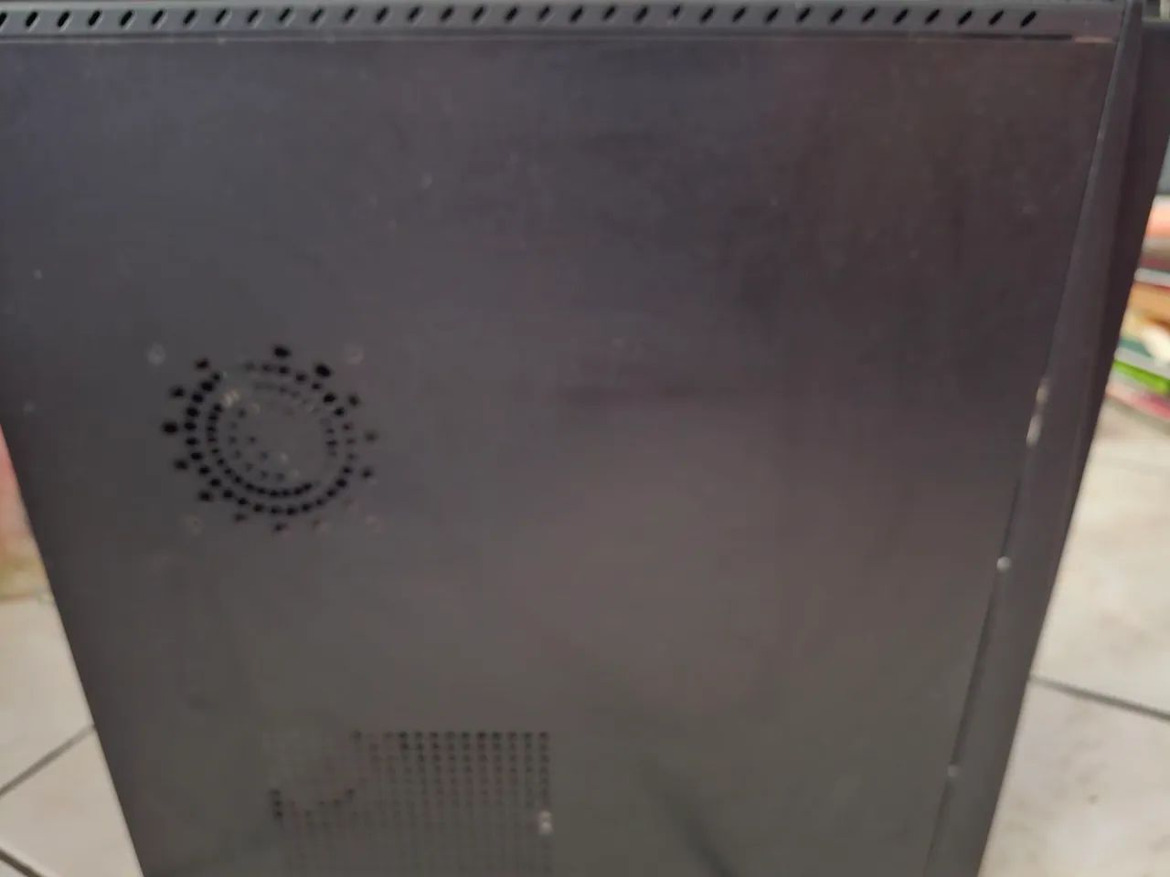 Gabinete de computador com fonte - Foto 2