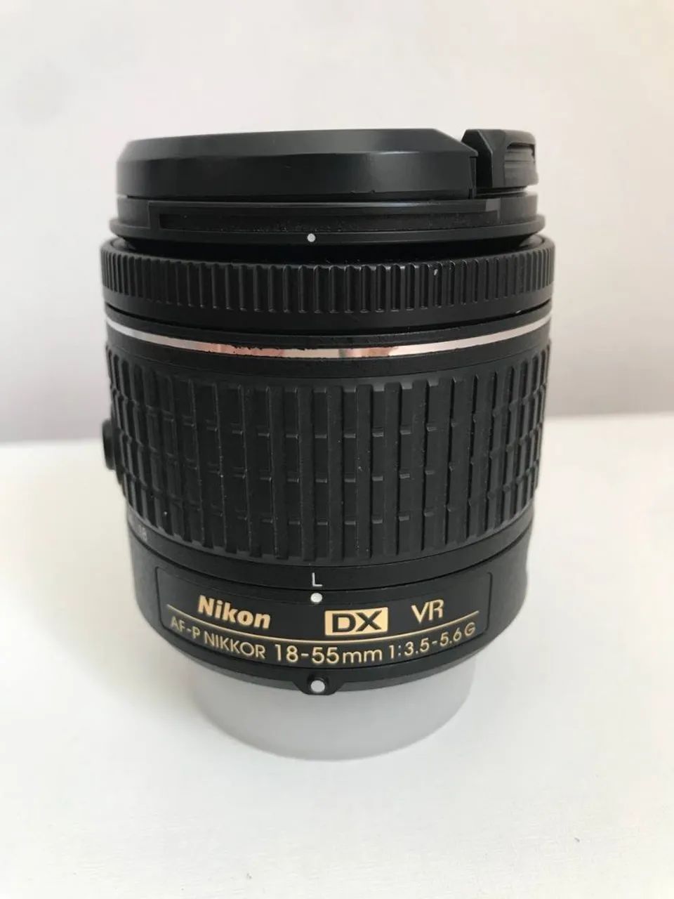 Nikon　D3400 ＋レンズ　(18-55) Câmera Nikon D3400 + Lente 18-55mm (Kit Completo com Bolsa e