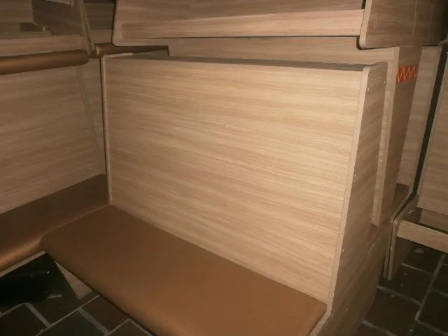 bancos boot para lanchonete e restaurante - duplos e simples - Foto 2