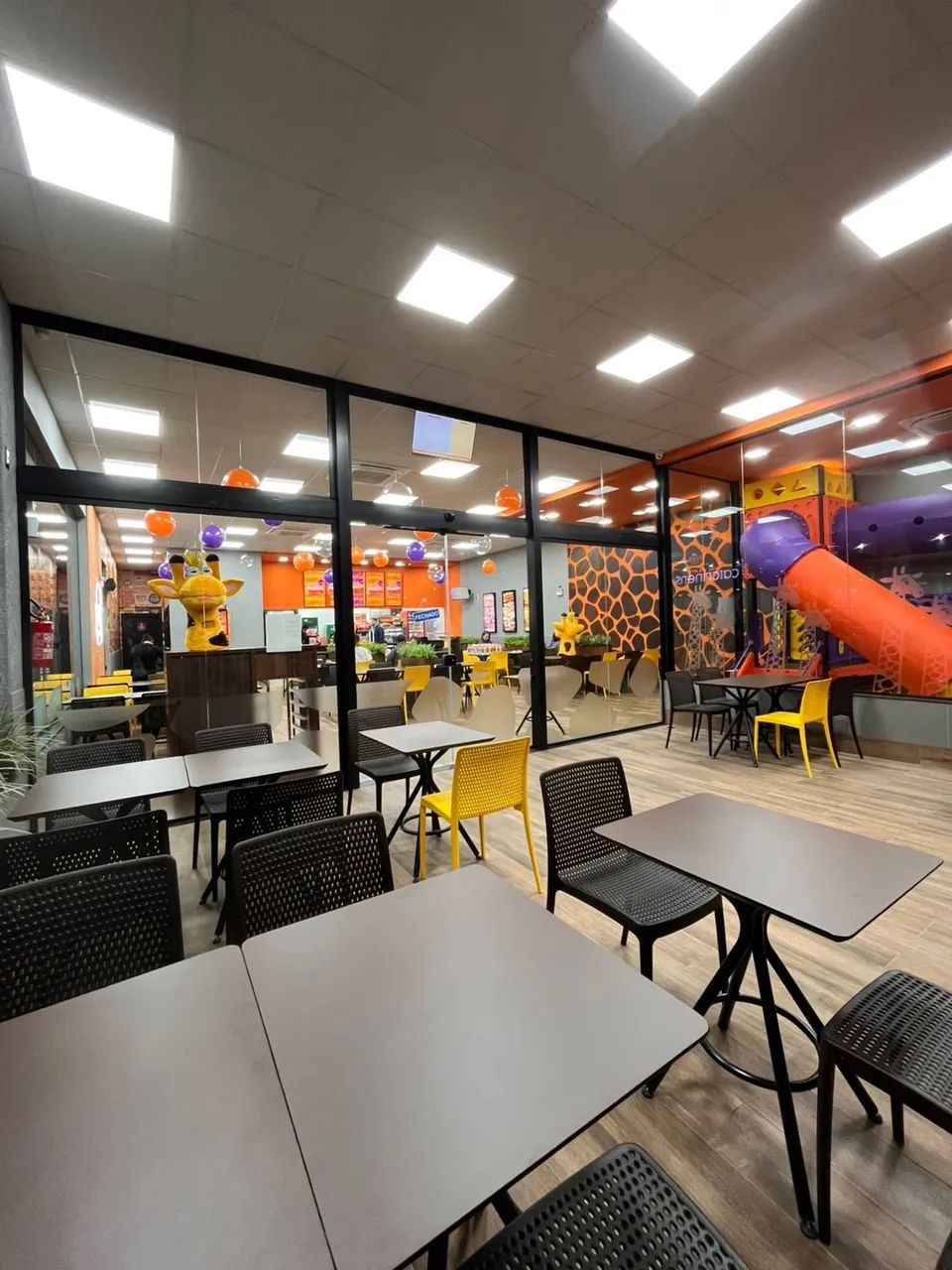 Investimento Franquia Rede Giraffas Maringá 