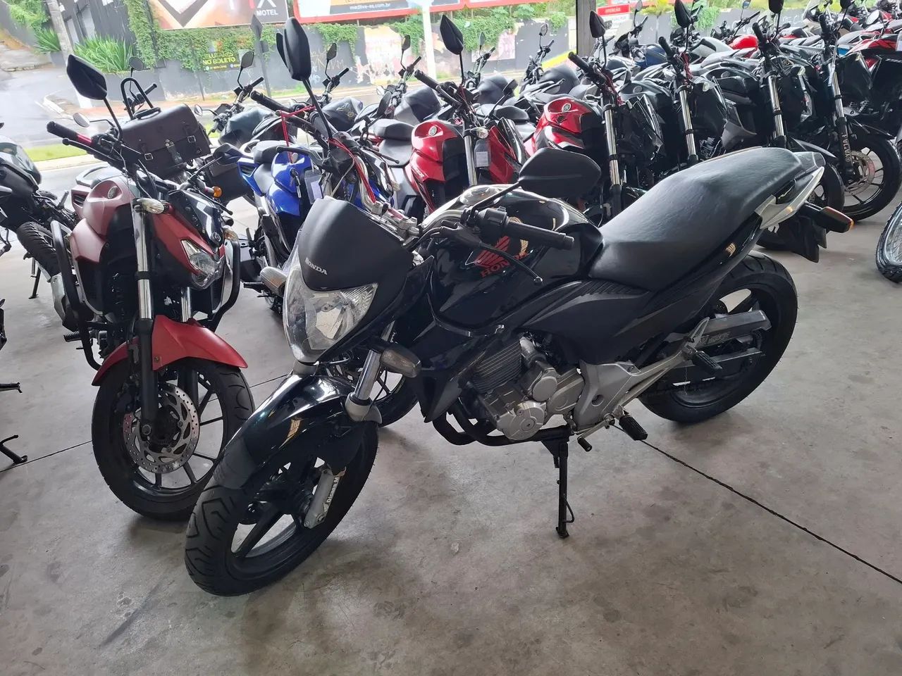Honda CB 300cc 2014