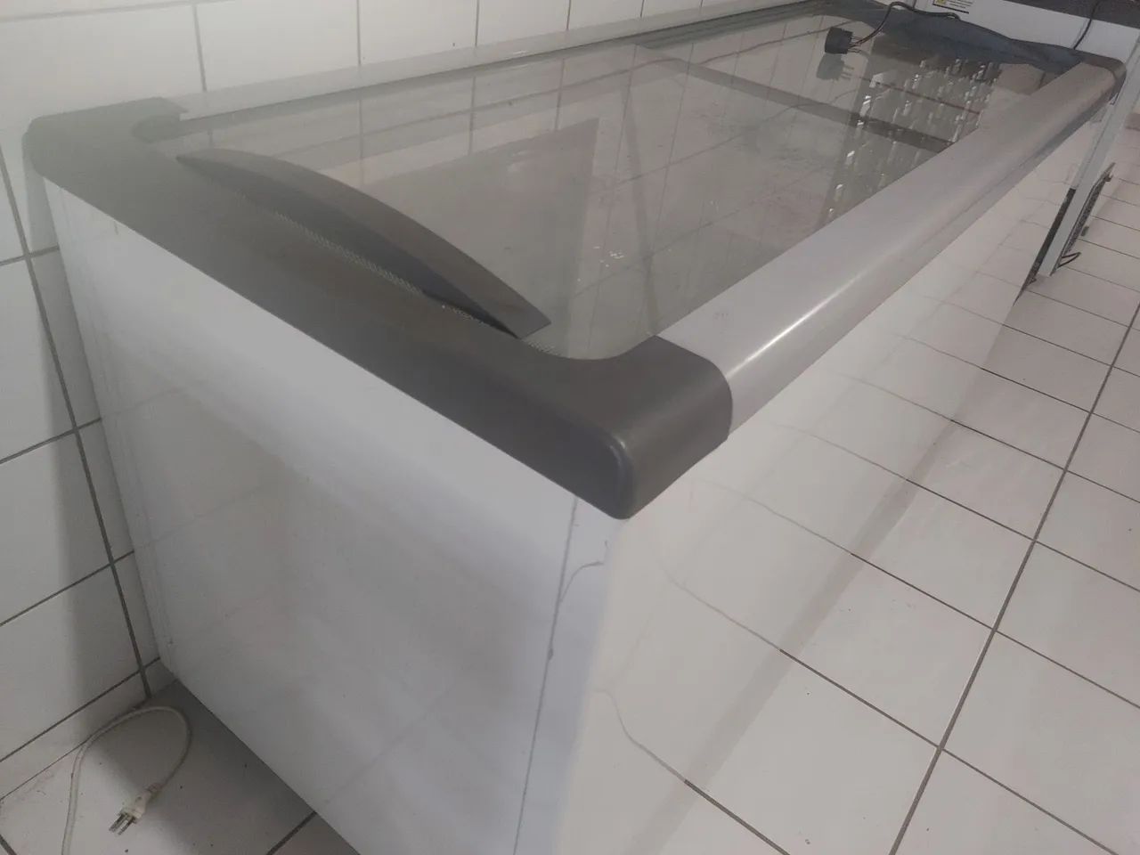 Freezer Horizontal Metalfrio 550 Litros - Foto 2