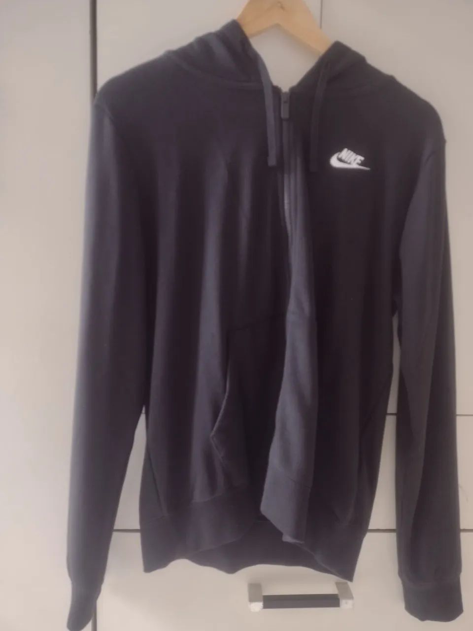 Casaco moletom Nike com capuz 