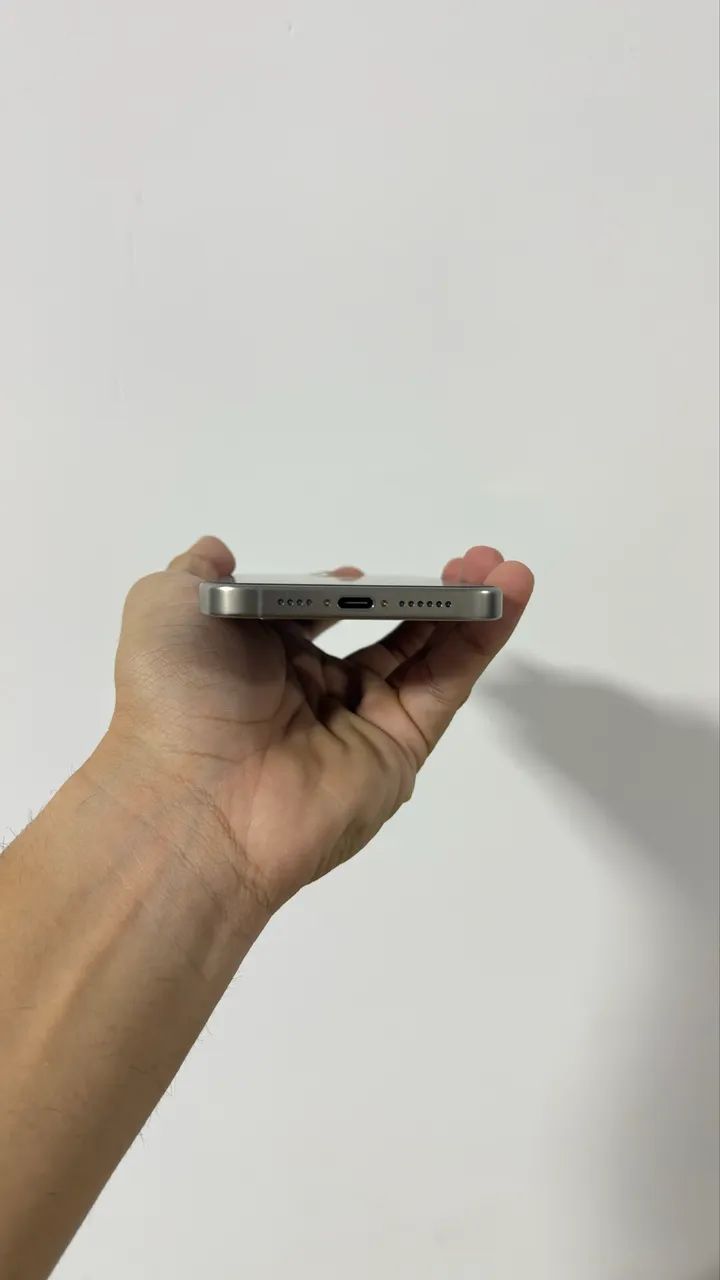 iPhone 15 pro Max 256gb titânio  - Foto 4
