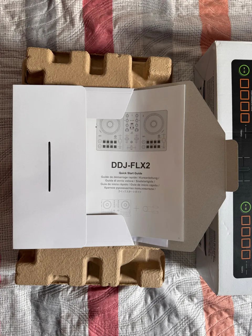 Controladora DJ - AlphaTheta DDJ-FLX2 - Foto 5