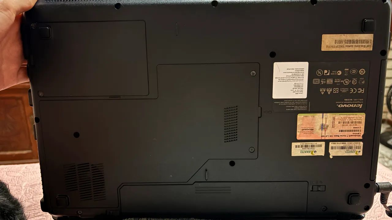 Notebook Lenovo G550 - Foto 3