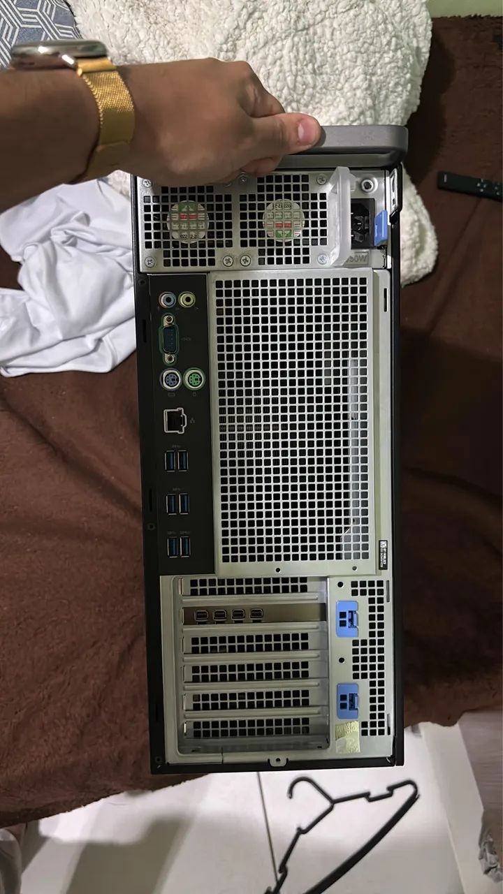 Workstation Dell 5820T - Foto 4