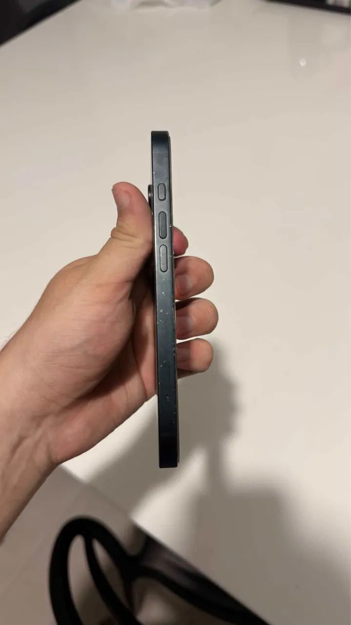 Iphone 16e - Foto 5