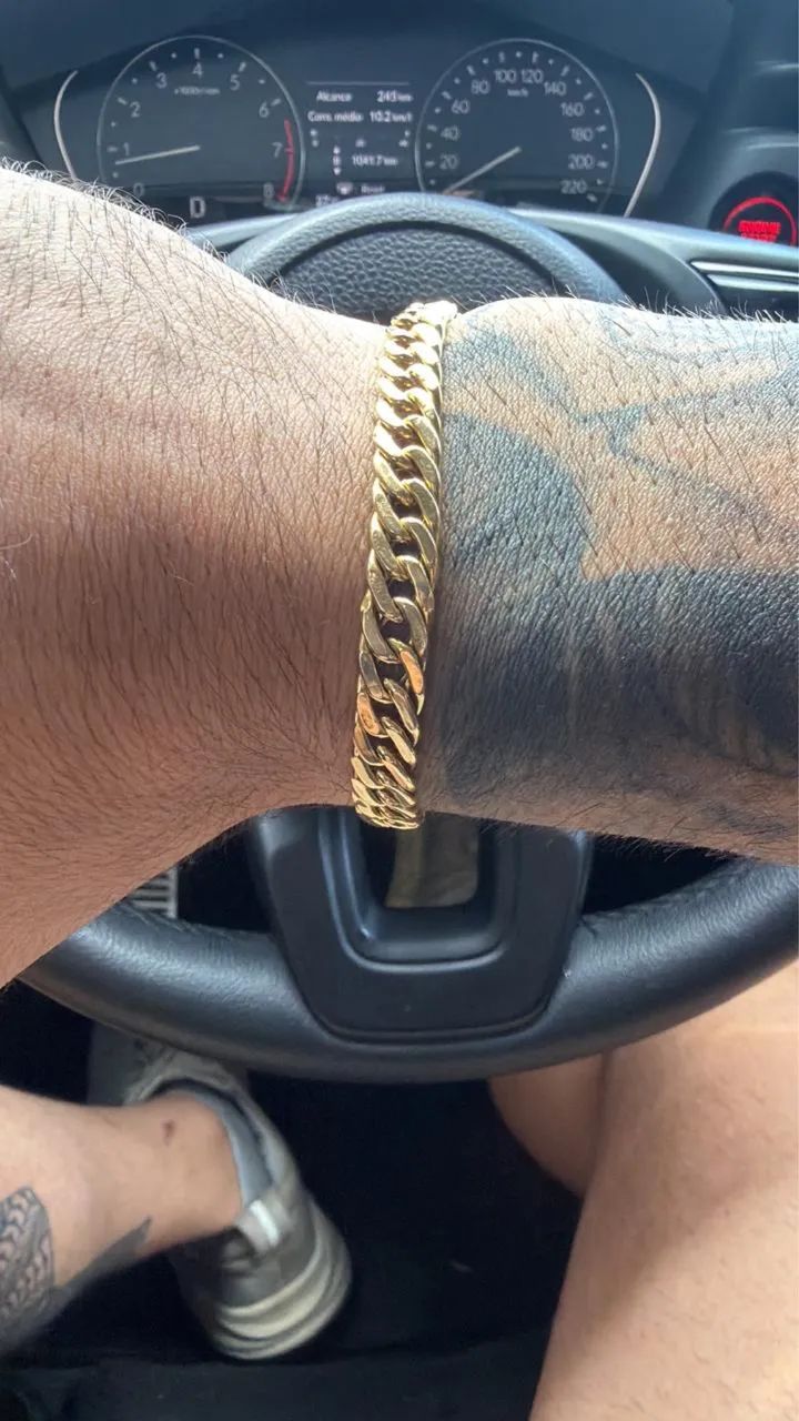 Vendo pulseira de ouro 
