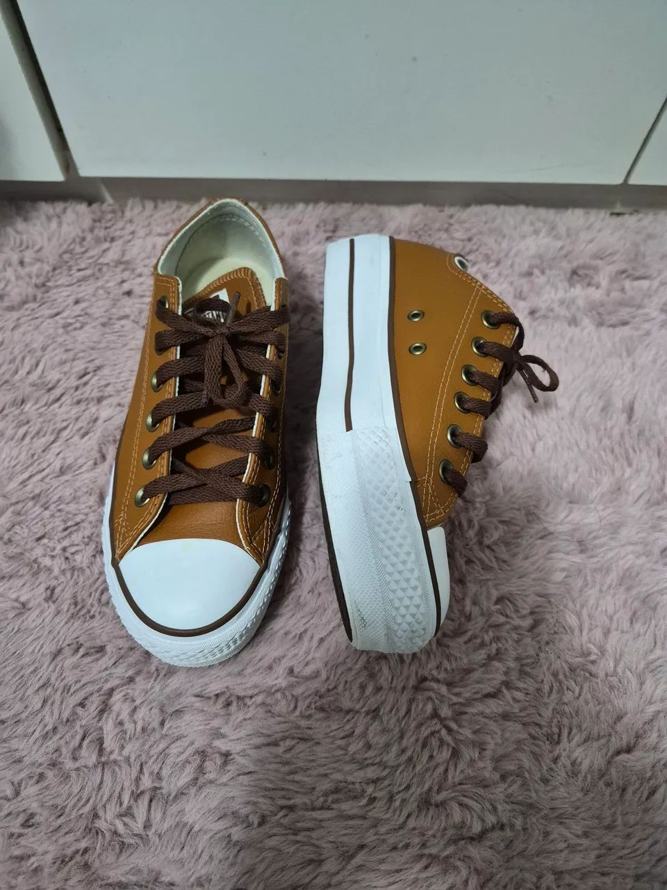 Tenis all star marrom couro - Foto 2